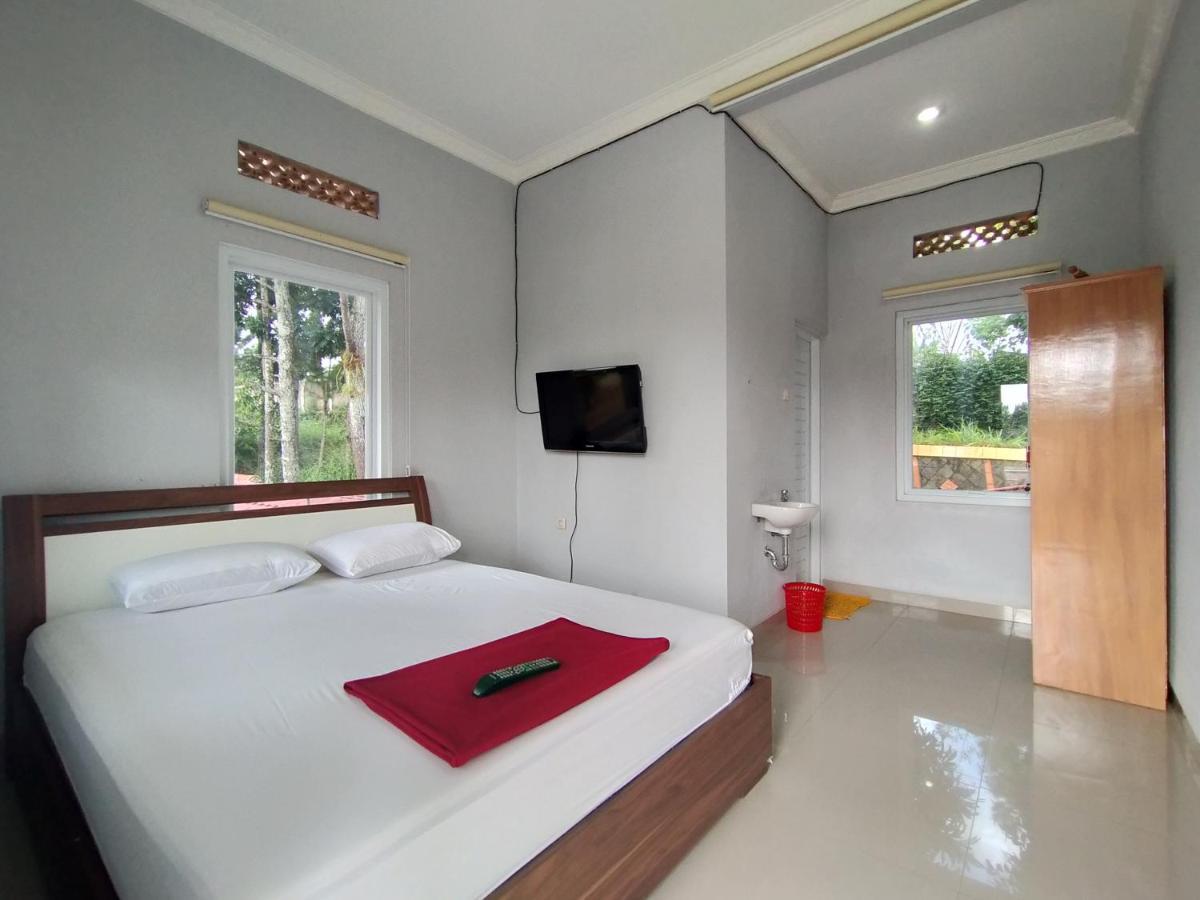 Villa Batu Tua Puncak Mitra Reddoorz Bogor Eksteriør bilde