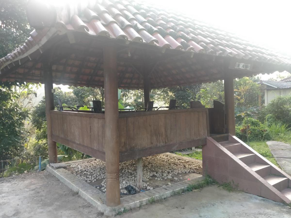 Villa Batu Tua Puncak Mitra Reddoorz Bogor Eksteriør bilde